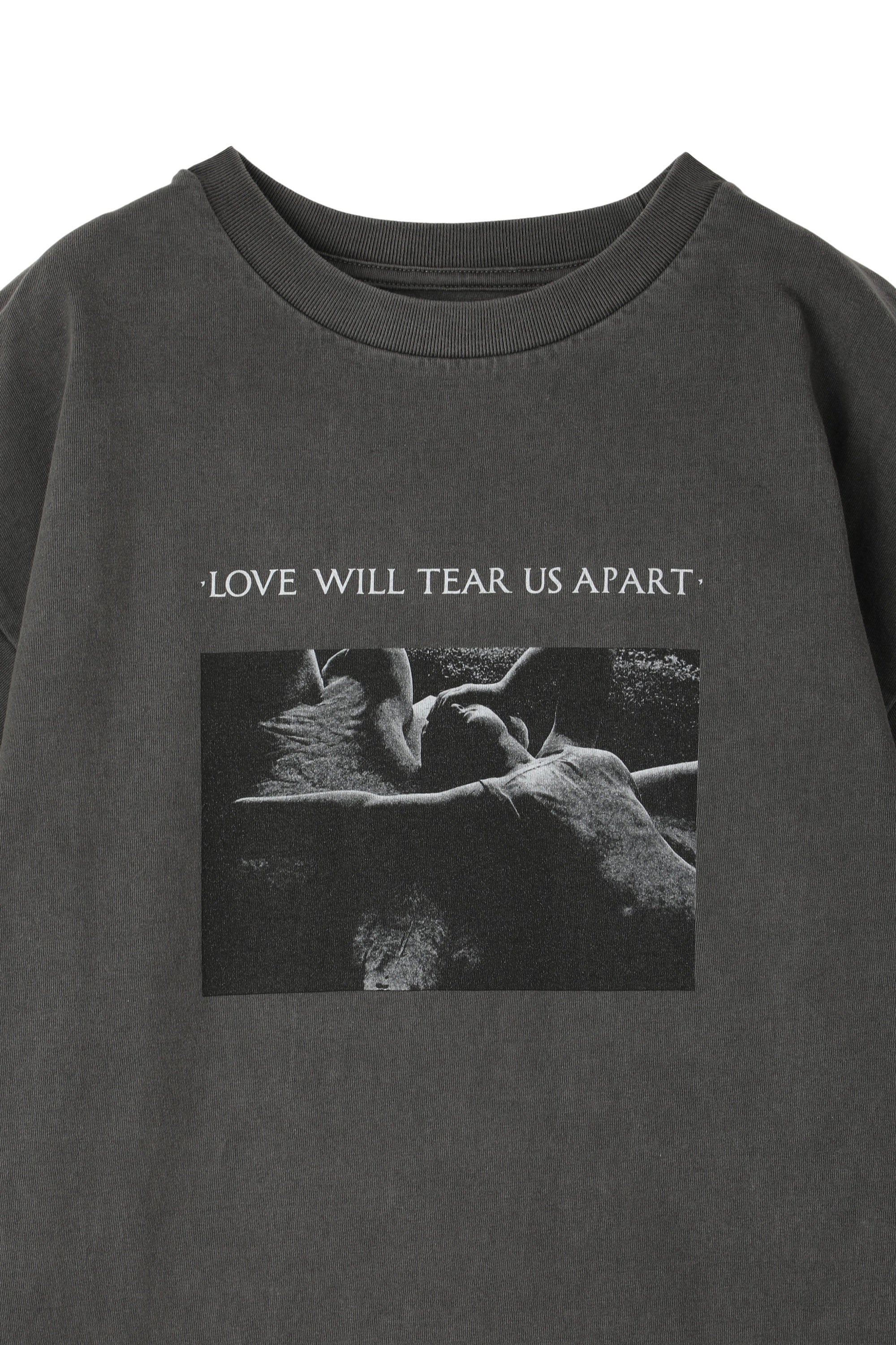 × JOY DIVISION LOVE WILL TELL US APART TEE