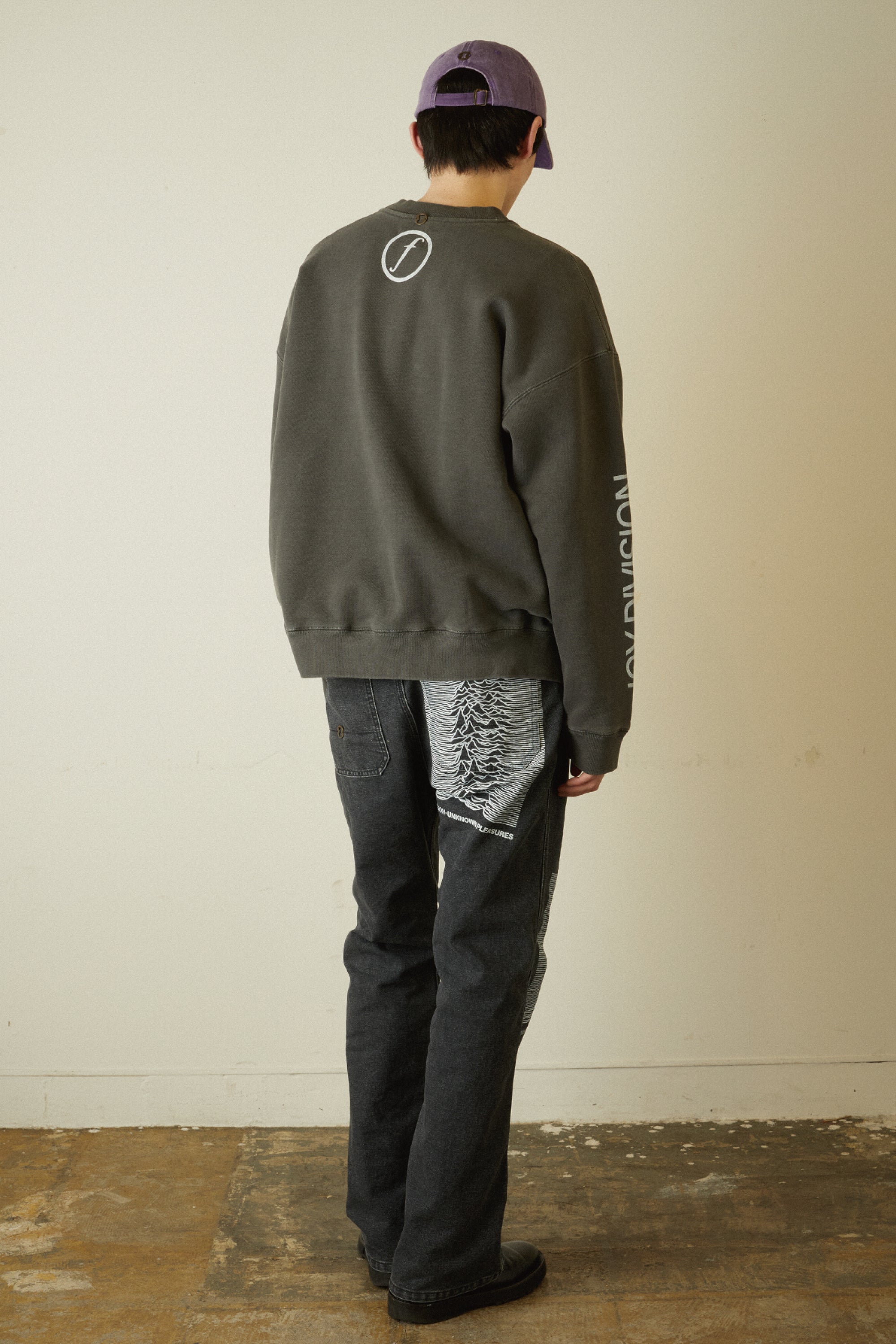 × JOY DIVISION UNKNOWN PLEASURES SWEAT